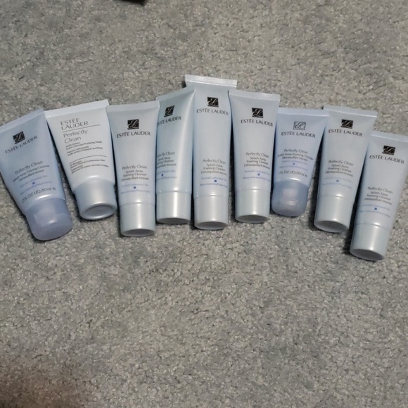 Estee Lauder Other - Estee Lauder perfectly clean face cleanser 10.4 oz